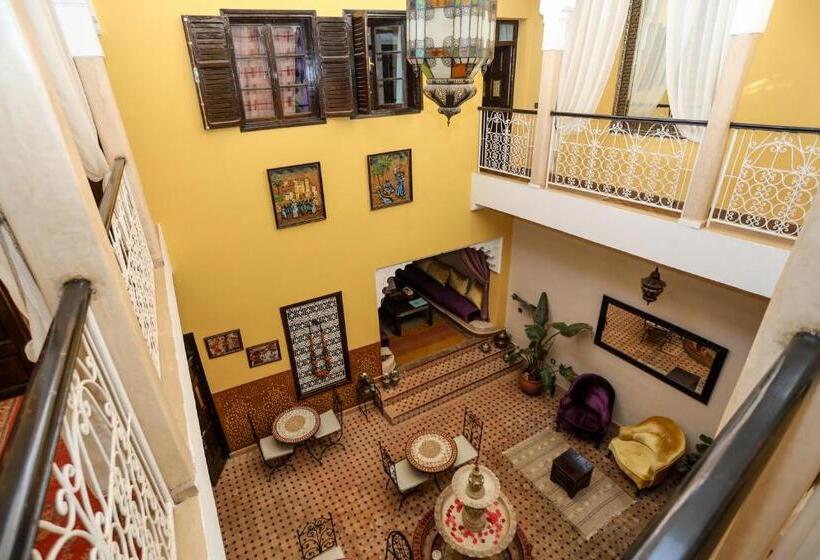 پانسیون New Bahia