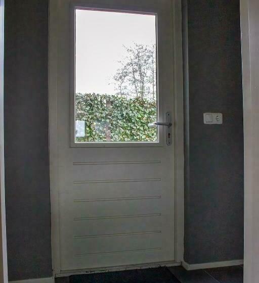 مبيت وإفطار Bed En Breakfast The Wooden Wall