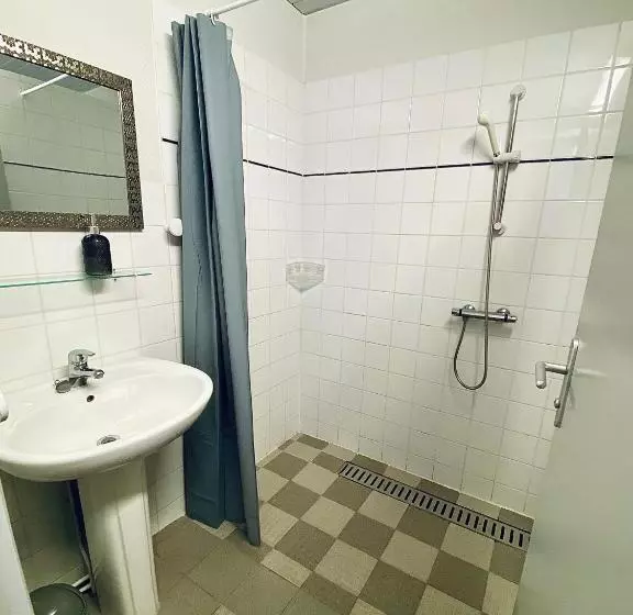 Aamiaismajoitus (B&B) Domaine De La Source