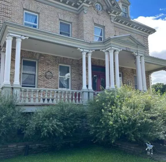 Aamiaismajoitus (B&B) La Demeure Du Capitaine