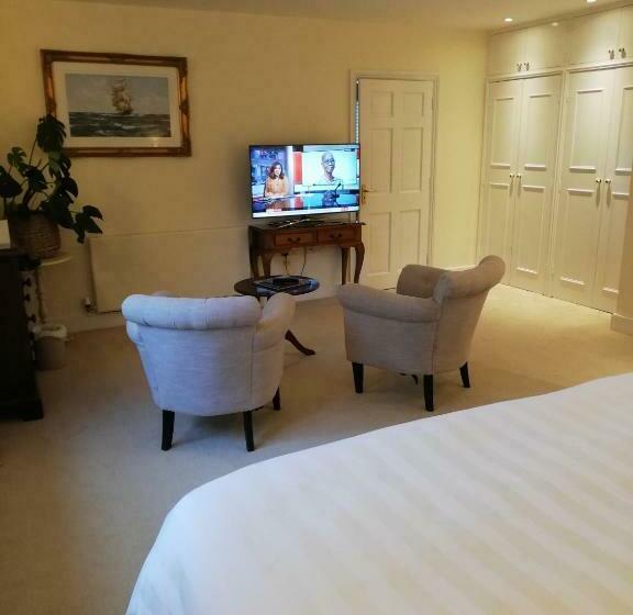 민박 Rusling House