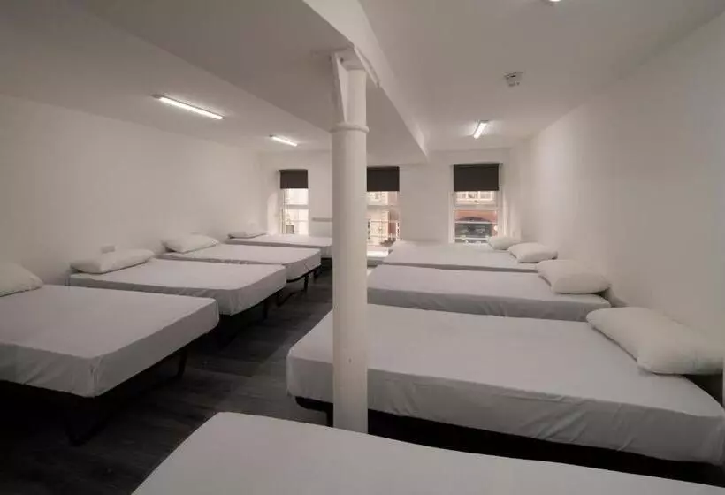 Harbourside Hostel Bristol