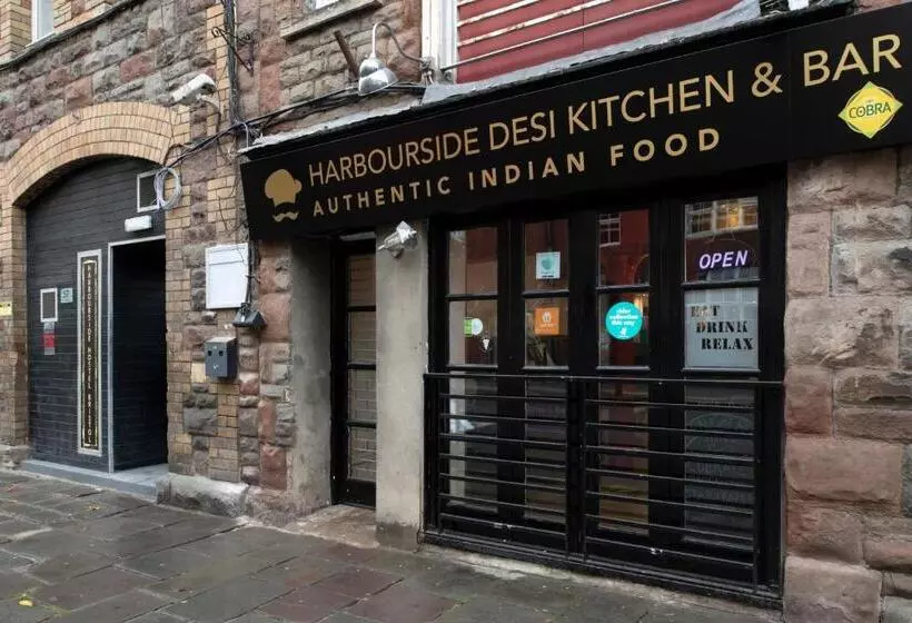 Harbourside Hostel Bristol