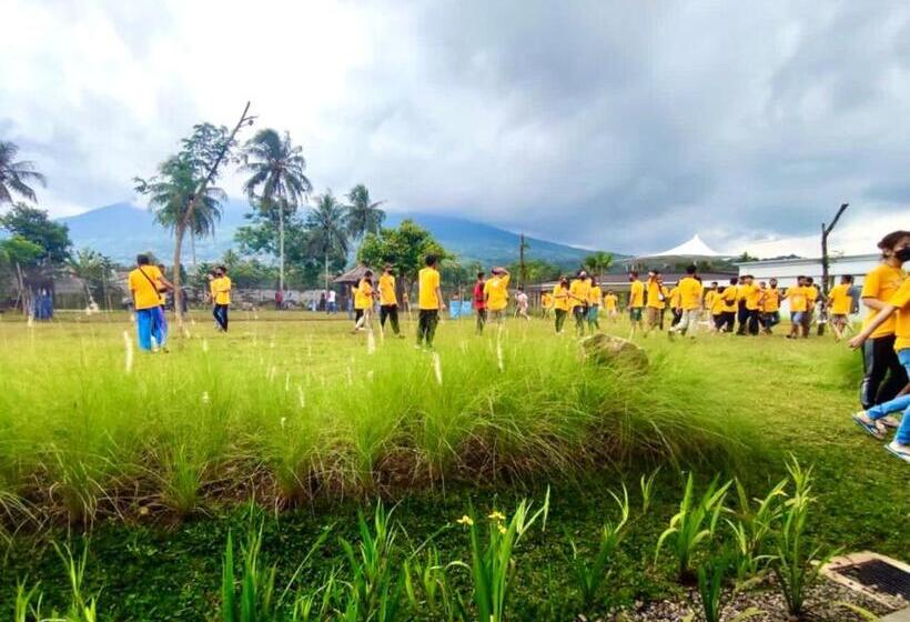 Szálloda 5g Resort Cijeruk