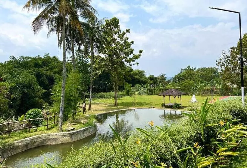 Hotel 5g Resort Cijeruk