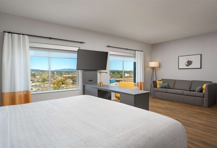 فندق Hampton Inn & Suites Huntsville Downtown