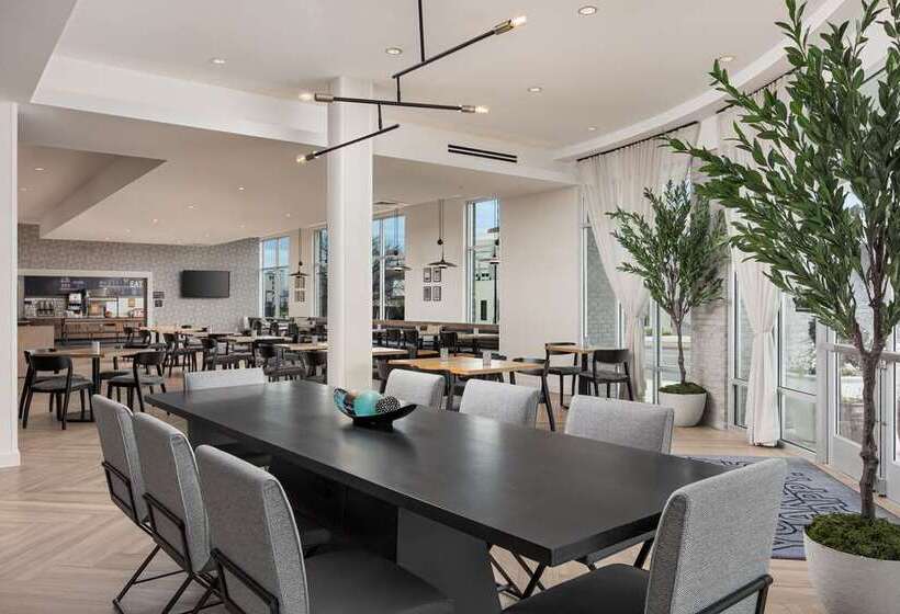 فندق Hampton Inn & Suites Huntsville Downtown