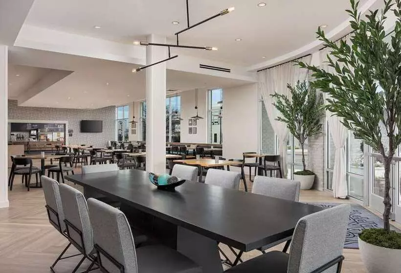 ホテル Hampton Inn & Suites Huntsville Downtown