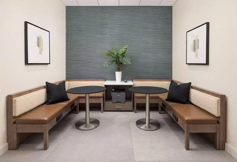 ホテル Hampton Inn & Suites Huntsville Downtown