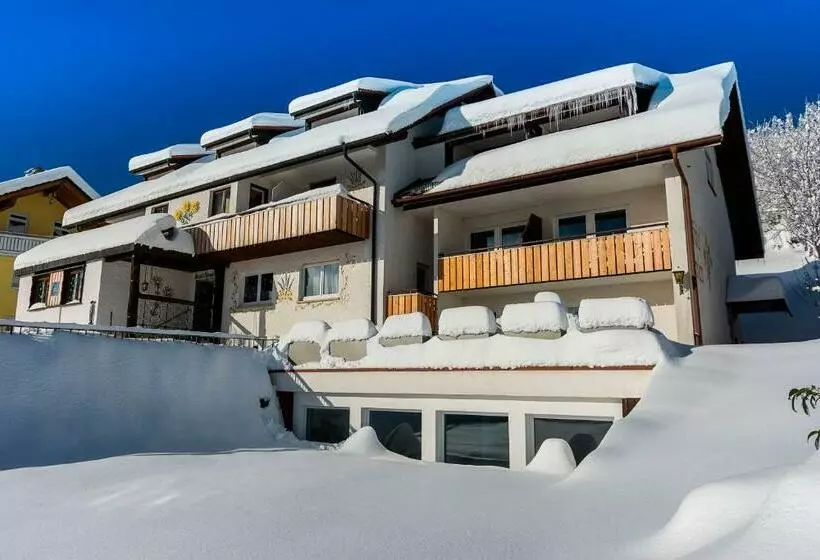 ペンション Auszeit Bed & Breakfast Todtnauberg