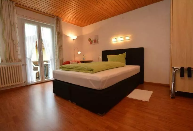 ペンション Auszeit Bed & Breakfast Todtnauberg