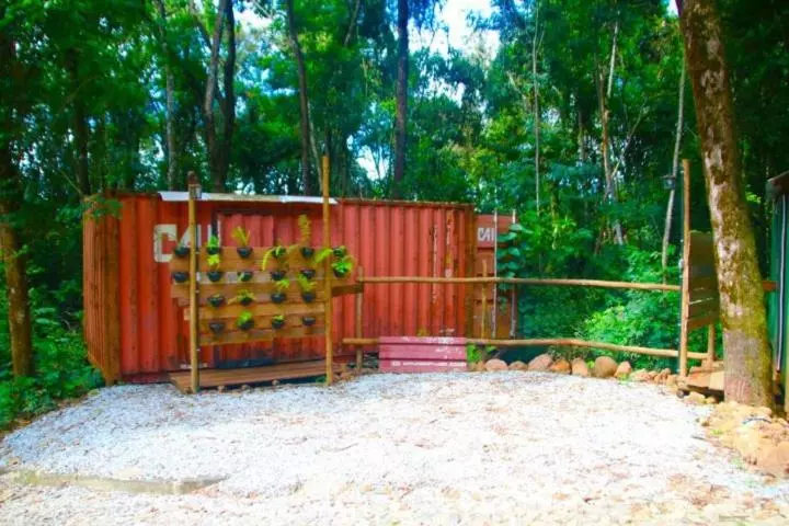 ペンション Econtainer Suítes Macacos