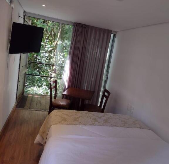 膳宿费 Econtainer Suítes Macacos