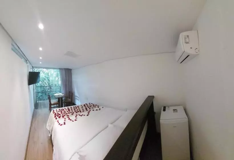 ペンション Econtainer Suítes Macacos