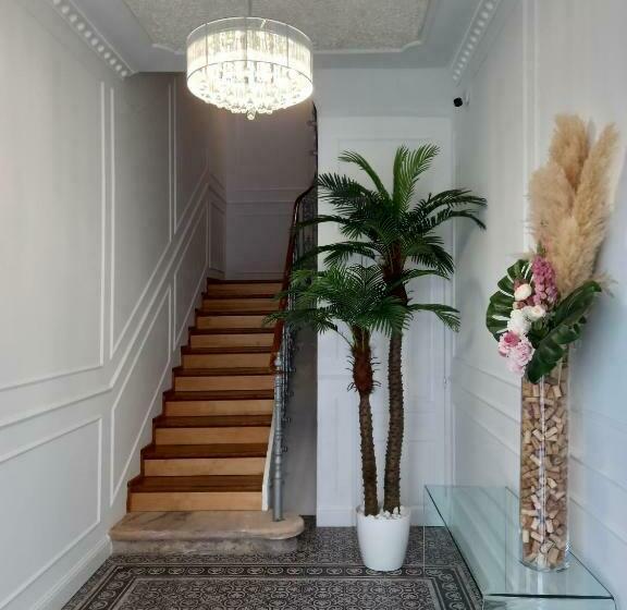 هاستل Elvas The Queen Residence