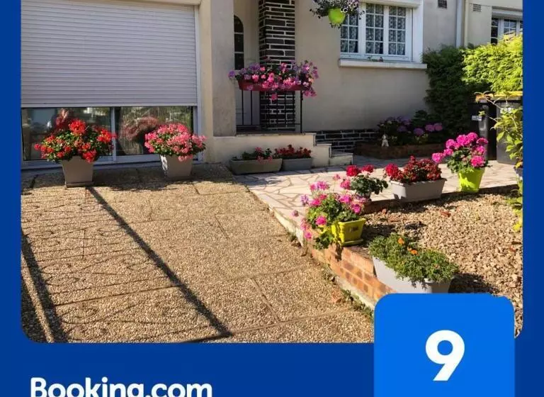 Aamiaismajoitus (B&B) « chez Annie »