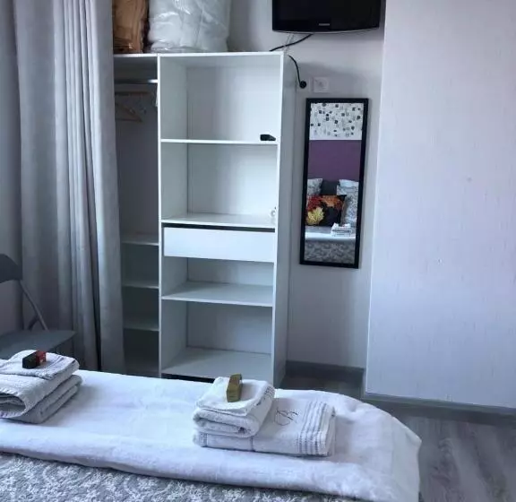 Aamiaismajoitus (B&B) « chez Annie »