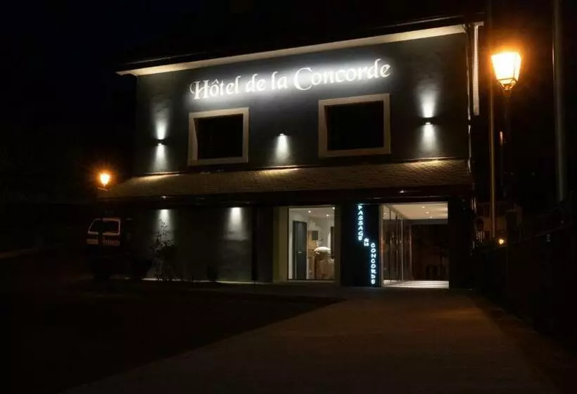 Kapselihotelli De La Concorde   Self Check In