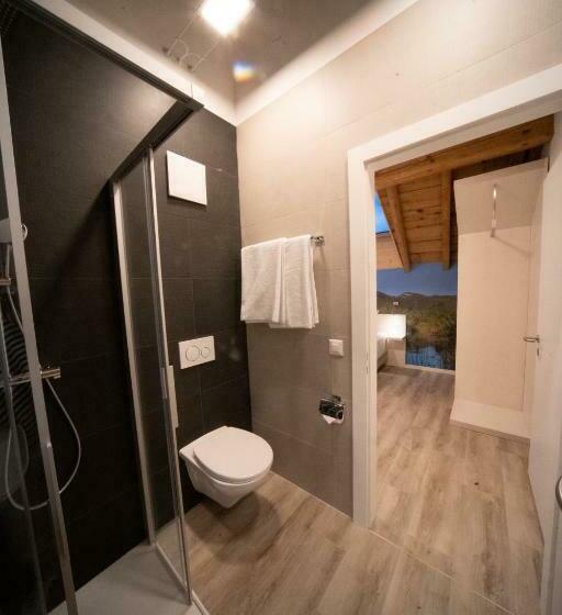 Kapselhotell De La Concorde Self Check In