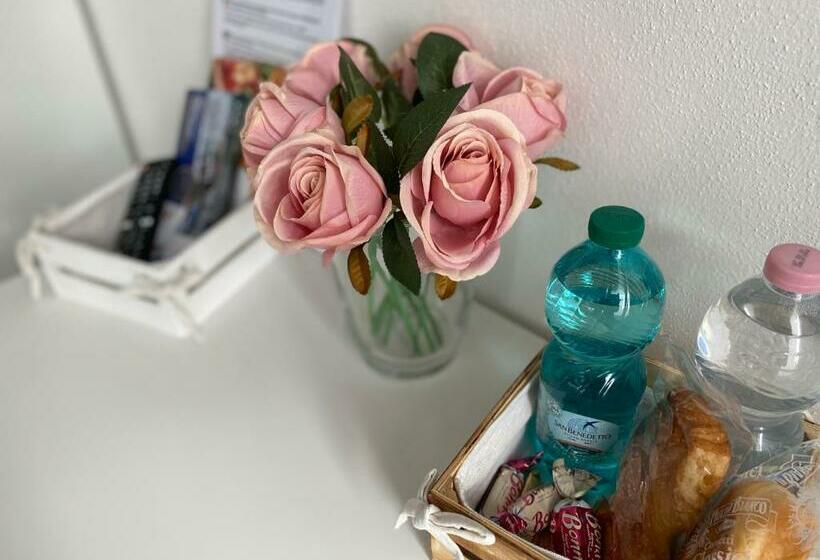 پانسیون Laguna Blu Camera Cielo Con Terrazza Panoramica In Comune