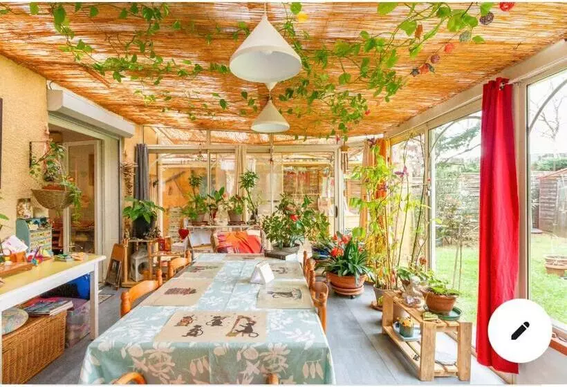 2 Chambres B&b Près De L Aéroport Et Du Meett