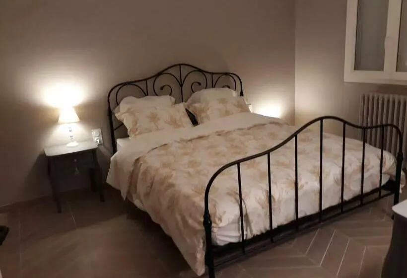 Aamiaismajoitus (B&B) Les Roseaux A La Campagne Au Centre Des Chateaux De La Loire