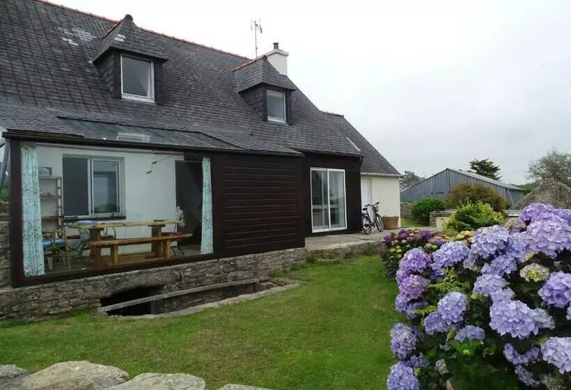 Aamiaismajoitus (B&B) Chambres D Hôtes De Kermerrien