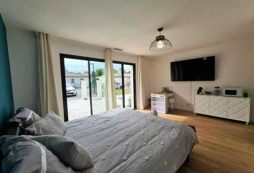 تختخواب و صبحانه La Suite De La Route Des Chateaux