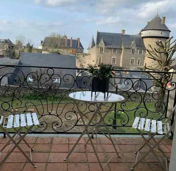 Aamiaismajoitus (B&B) Le Logis Du Vassal