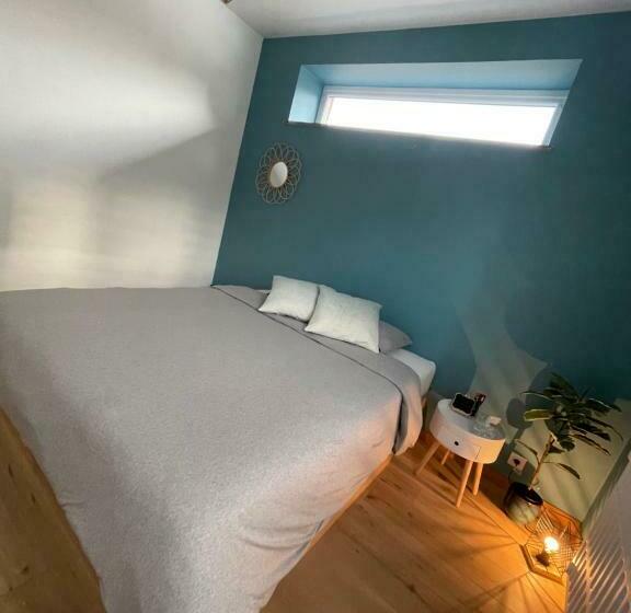 تختخواب و صبحانه Le Revella