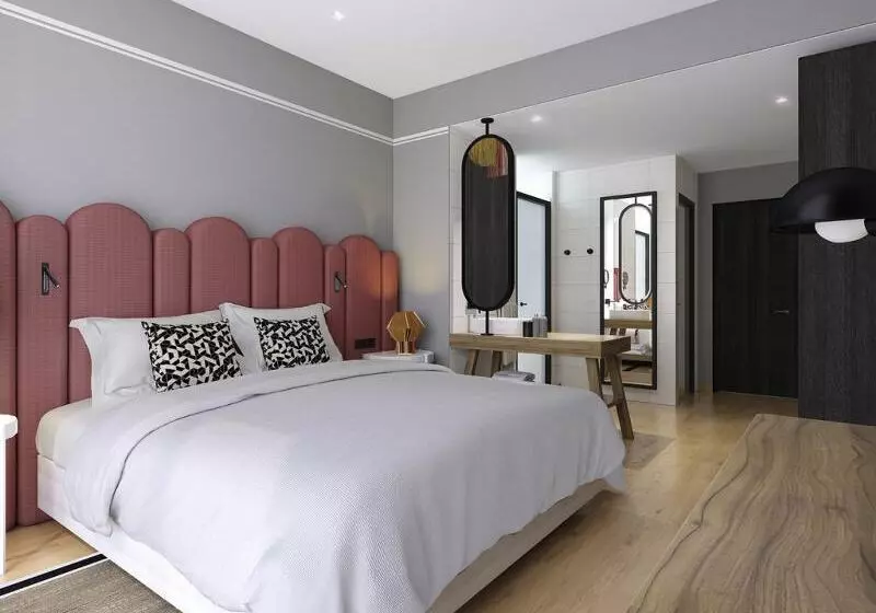 هتل Mercure Lugo Centro