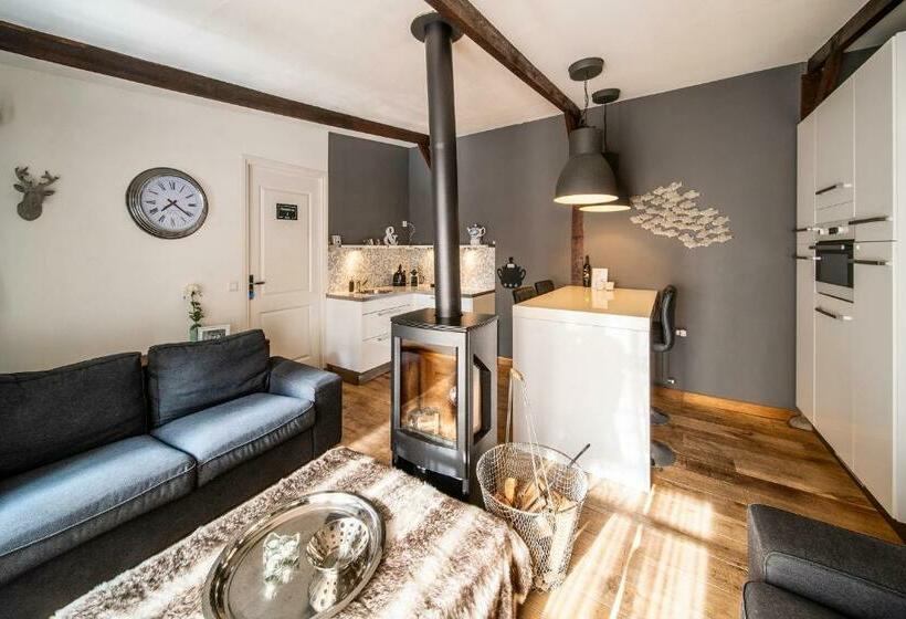 Hush Bed & Breakfast