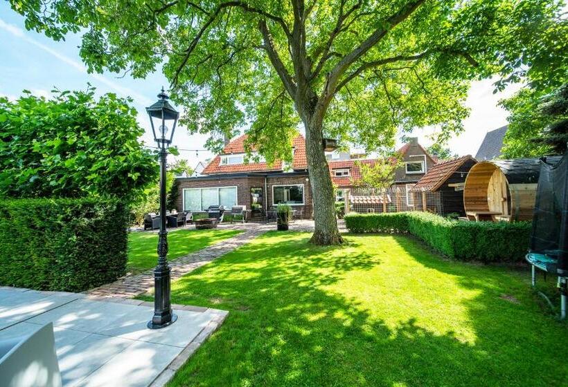 Hush Bed & Breakfast