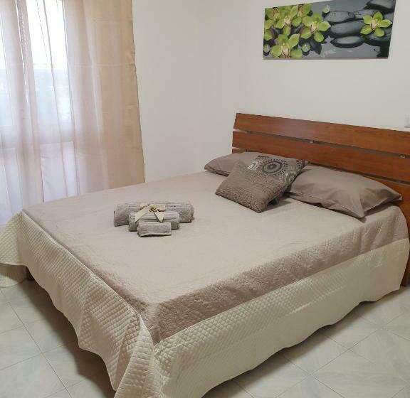 펜션 Camera Matrimoniale Casa Del Sole