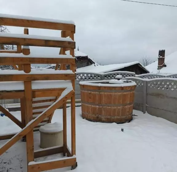 ペンション La Miruna