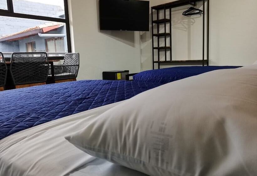 Пансион Quinta Del Valle