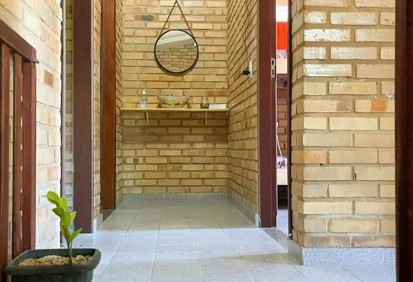 Retkeilymaja Pousada São Jorge Sinta Se Em Casa 1 Minuto A Pé Da Praia Localizada Na Principal Av Da Praia Café D