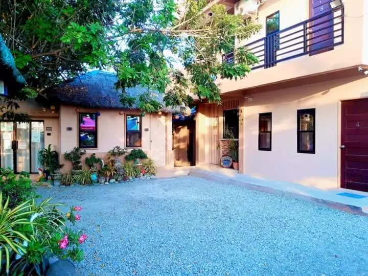 تختخواب و صبحانه Cristina Beachfront Cottages