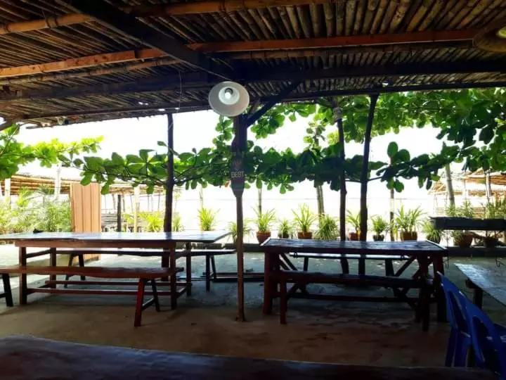 تختخواب و صبحانه Cristina Beachfront Cottages