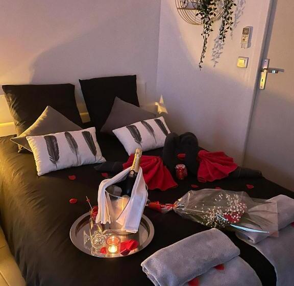 تختخواب و صبحانه Jacuhomespa13