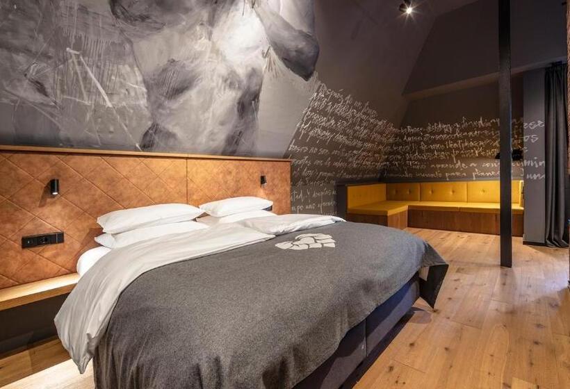 호텔 Liebesbier Urban Art & Smart