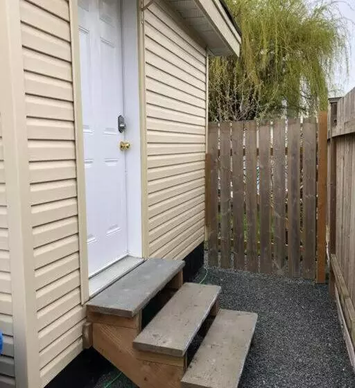 ペンション Shady Willow Guest House   For Tourists & Travellers Only, No Locals, Private Small Compact Rooms Wi