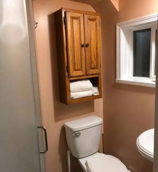 ペンション Shady Willow Guest House   For Tourists & Travellers Only, No Locals, Private Small Compact Rooms Wi