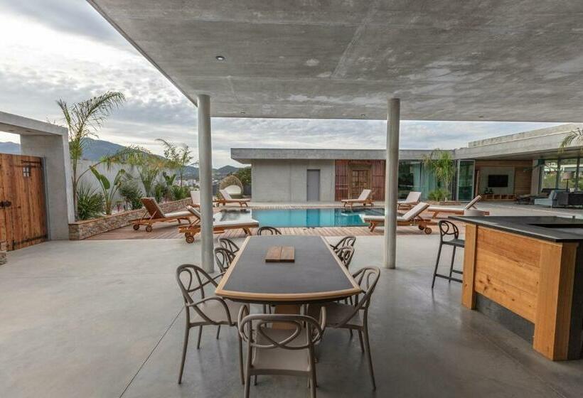 پانسیون Villa Alba Rosula