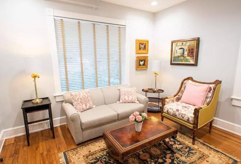 ユースホステル Washington Street Quarters