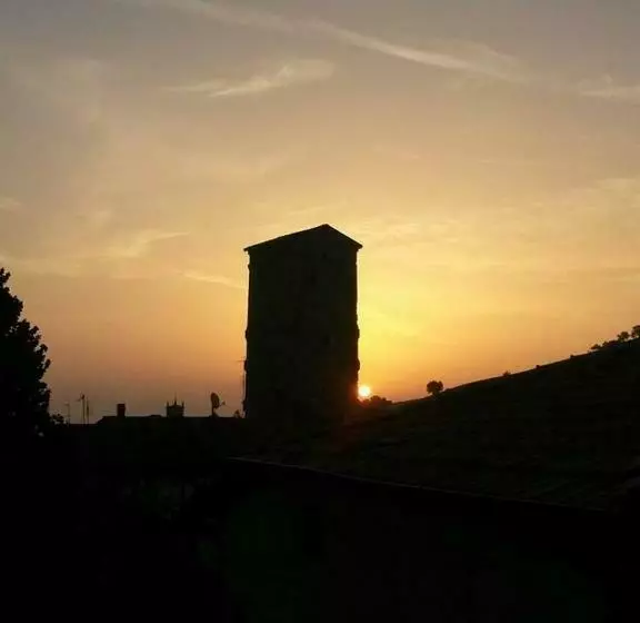 Aamiaismajoitus (B&B) Relaxing Retreat In Rural Italy B&;b