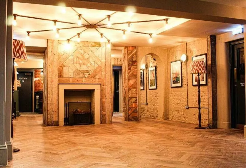 Hotelli Brewhouse And Kitchen