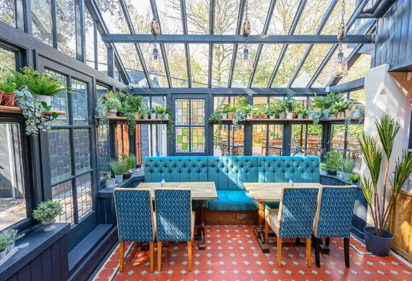 فندق Brewhouse And Kitchen