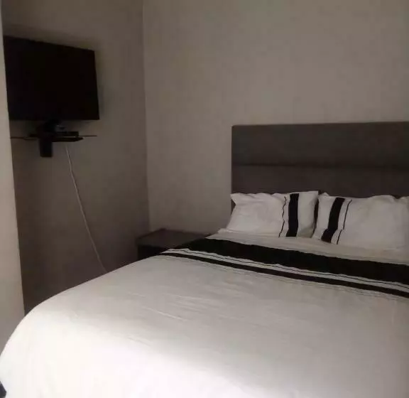 Motelli The Eden Lodge Boksburg