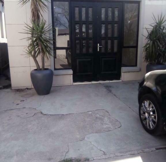 מוטל The Eden Lodge Boksburg